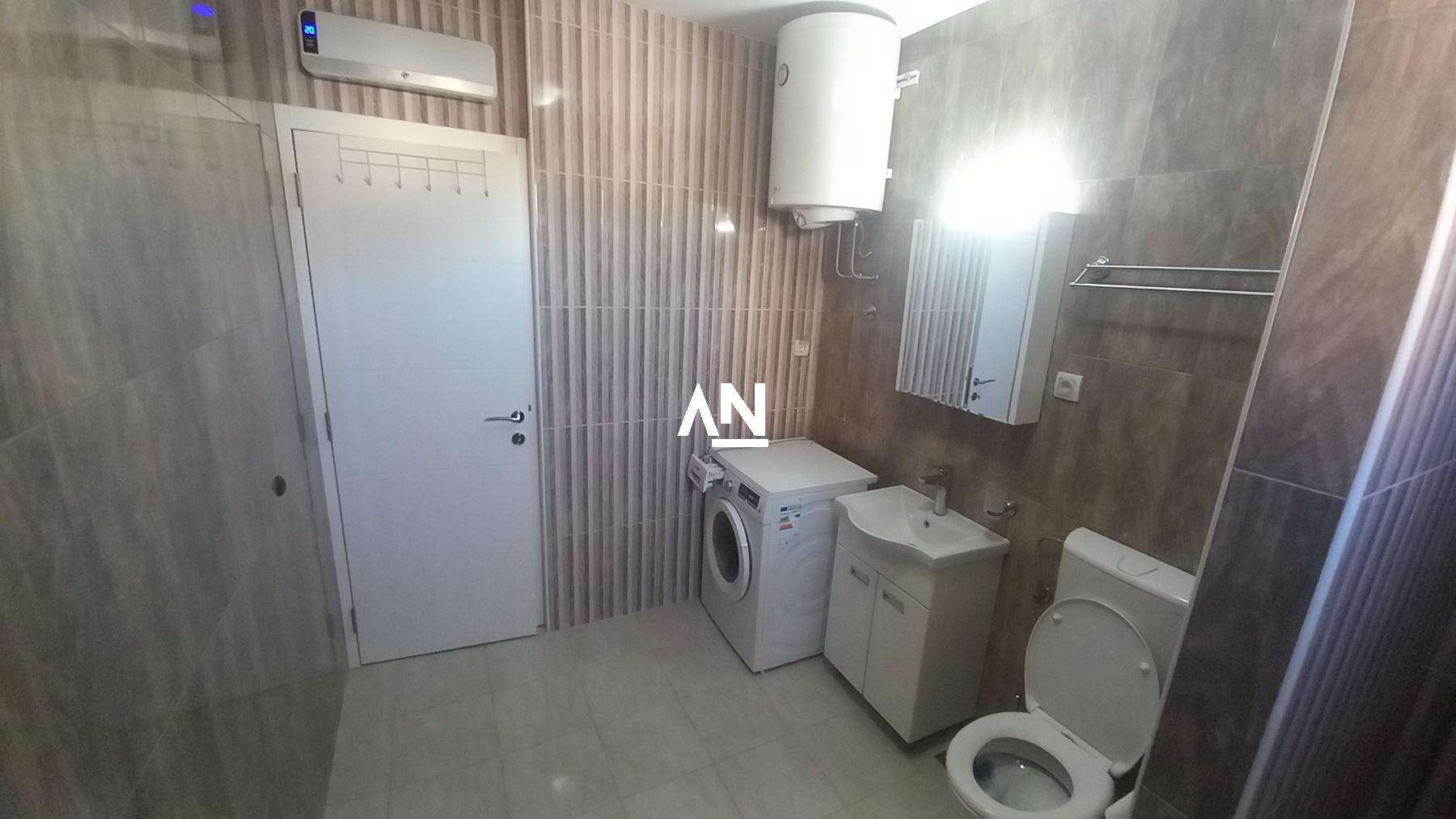 0-02-05-19374588400a5dc08f91a2f79ee8a18834841ee5b2a1aecb1f1b6b4d9704984b_4970e220fc7dd735