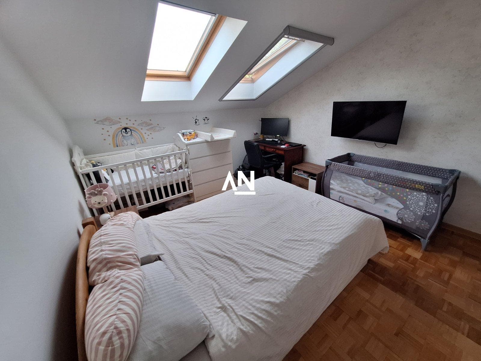 IMG-2dc46b3f453b84faa5d9e46278475368-V