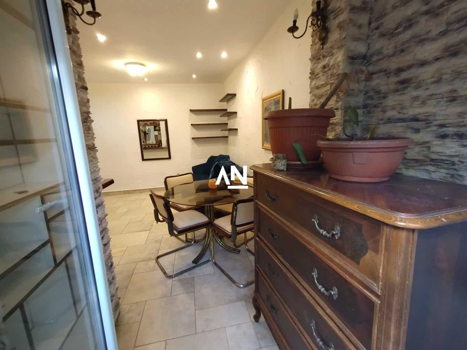 IMG-3bdae169e5b452d89689c00cf99782a4-V