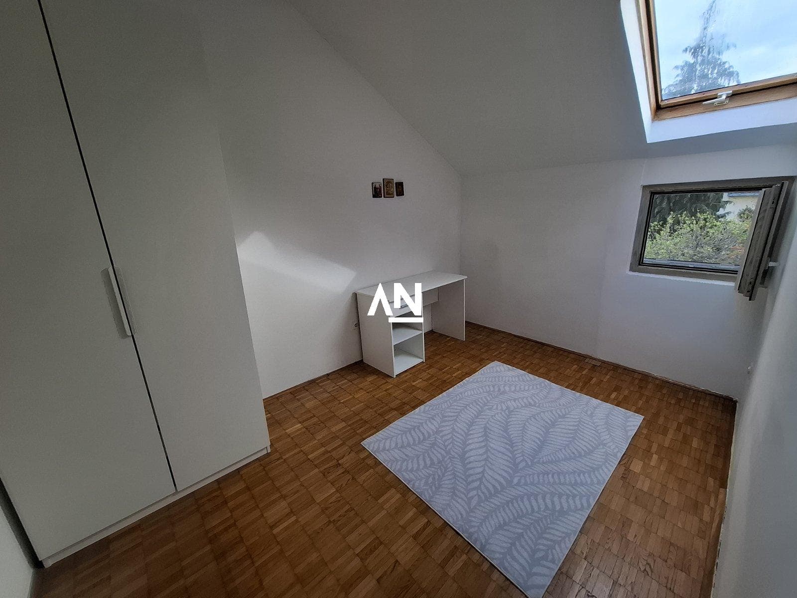 IMG-46f626c43a93d0164444a86f23f593b3-V