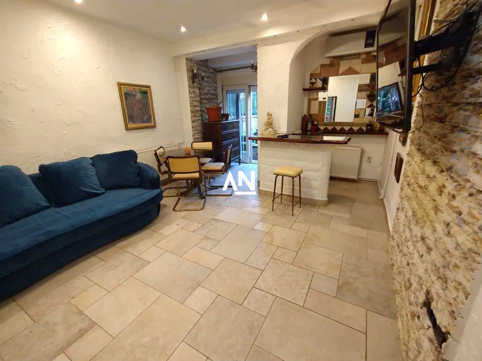 IMG-5effd04d164eadf0c874c0780c62df58-V