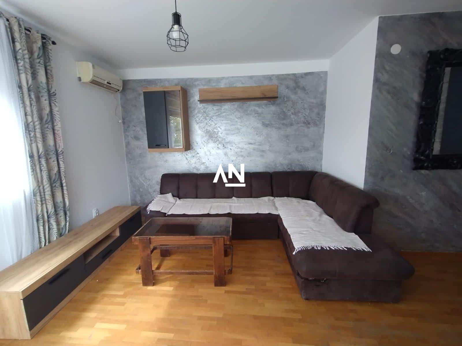 IMG-6bbcca00c0f27a3d631774e213961e4d-V