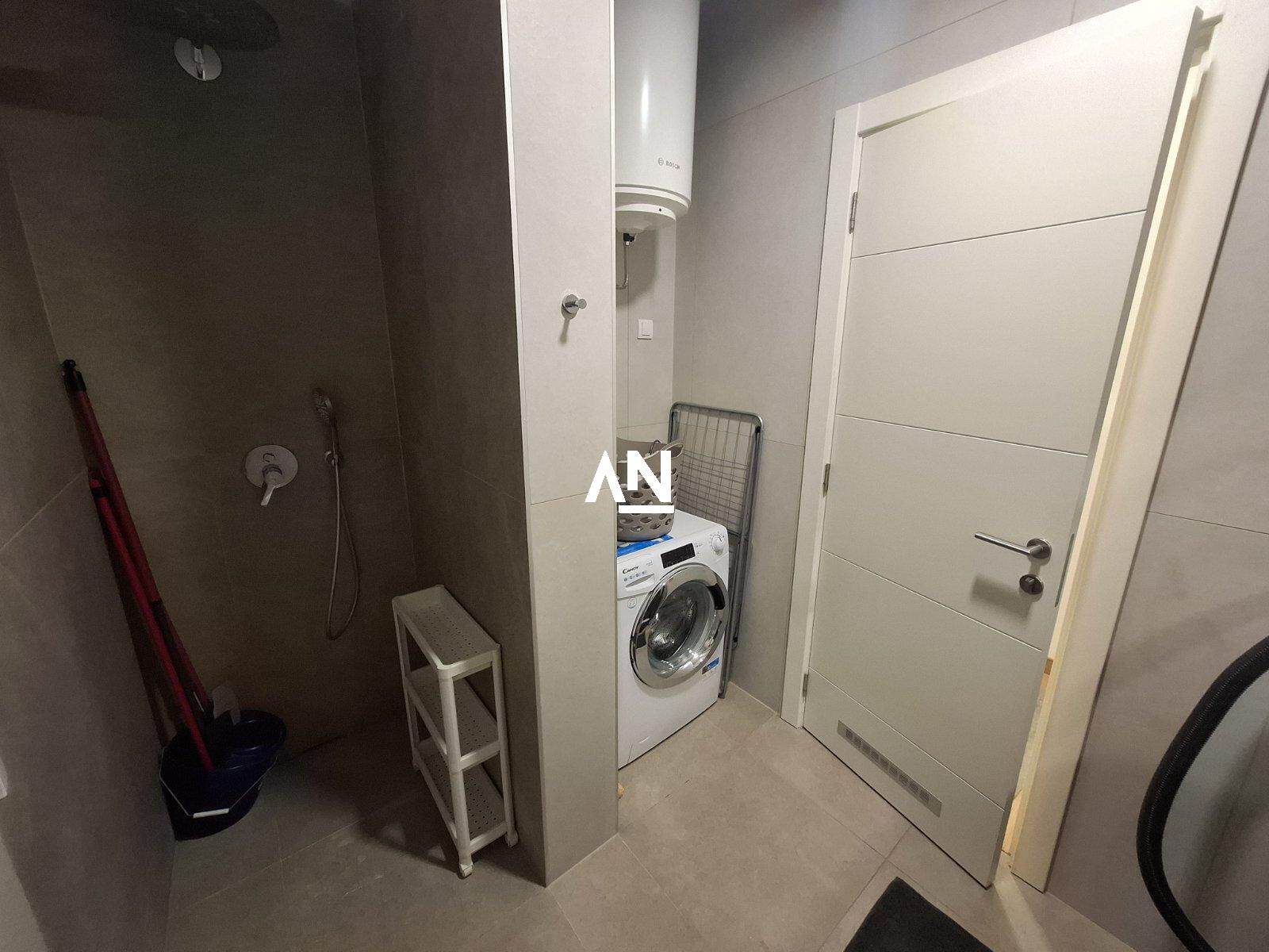 IMG-7ca7e9c4926065f1613b8c7ed04a35b4-V