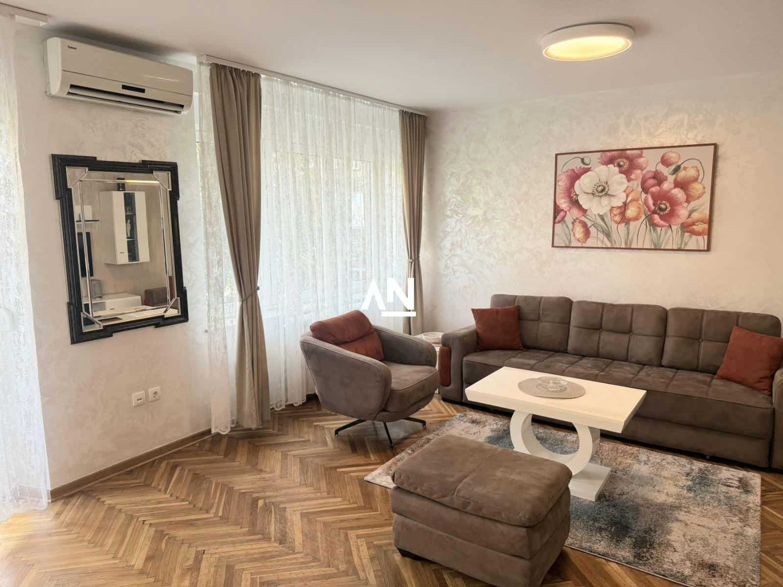 IMG-8e7bed4aac2f4bf7ad5d947820c26d11-V