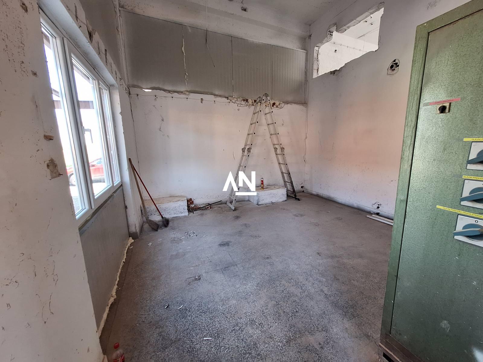 IMG-94bbae631bf261abf973ebd9d20464e2-V