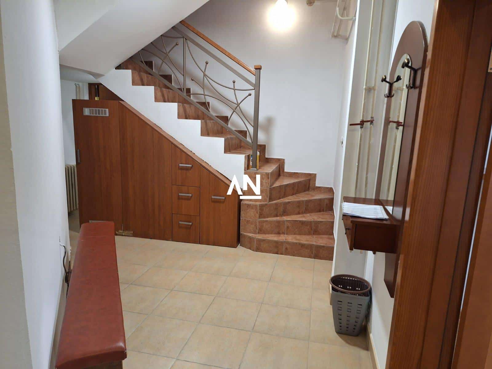 IMG-c9277b04f86668830b7b21b6bdb55d8e-V