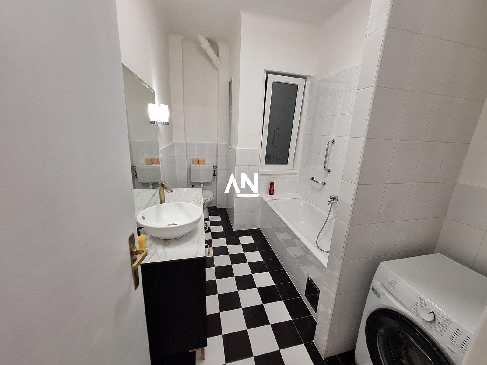 IMG-cbdbaaaf8a9cf093ce23901f856be125-V