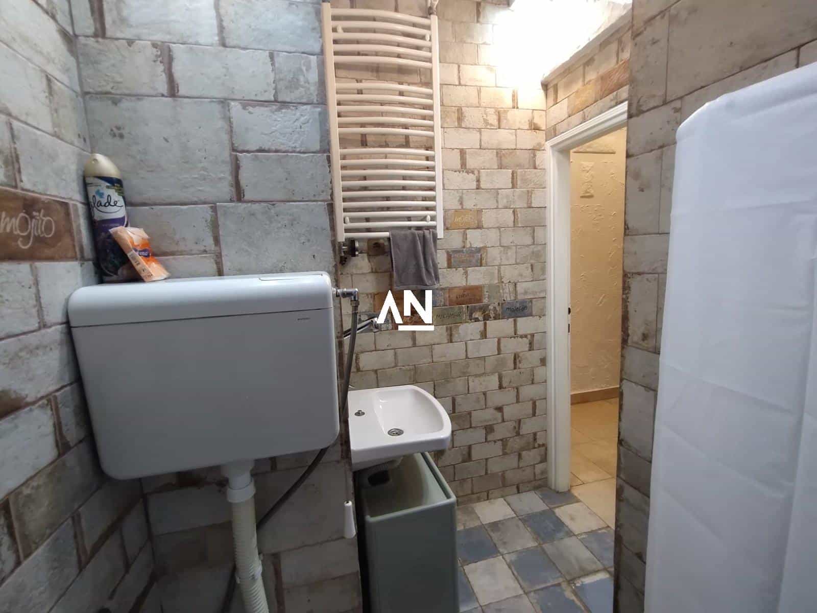 IMG-dd8abd5b8cd8f3aa247097a5fa8fa7cb-V