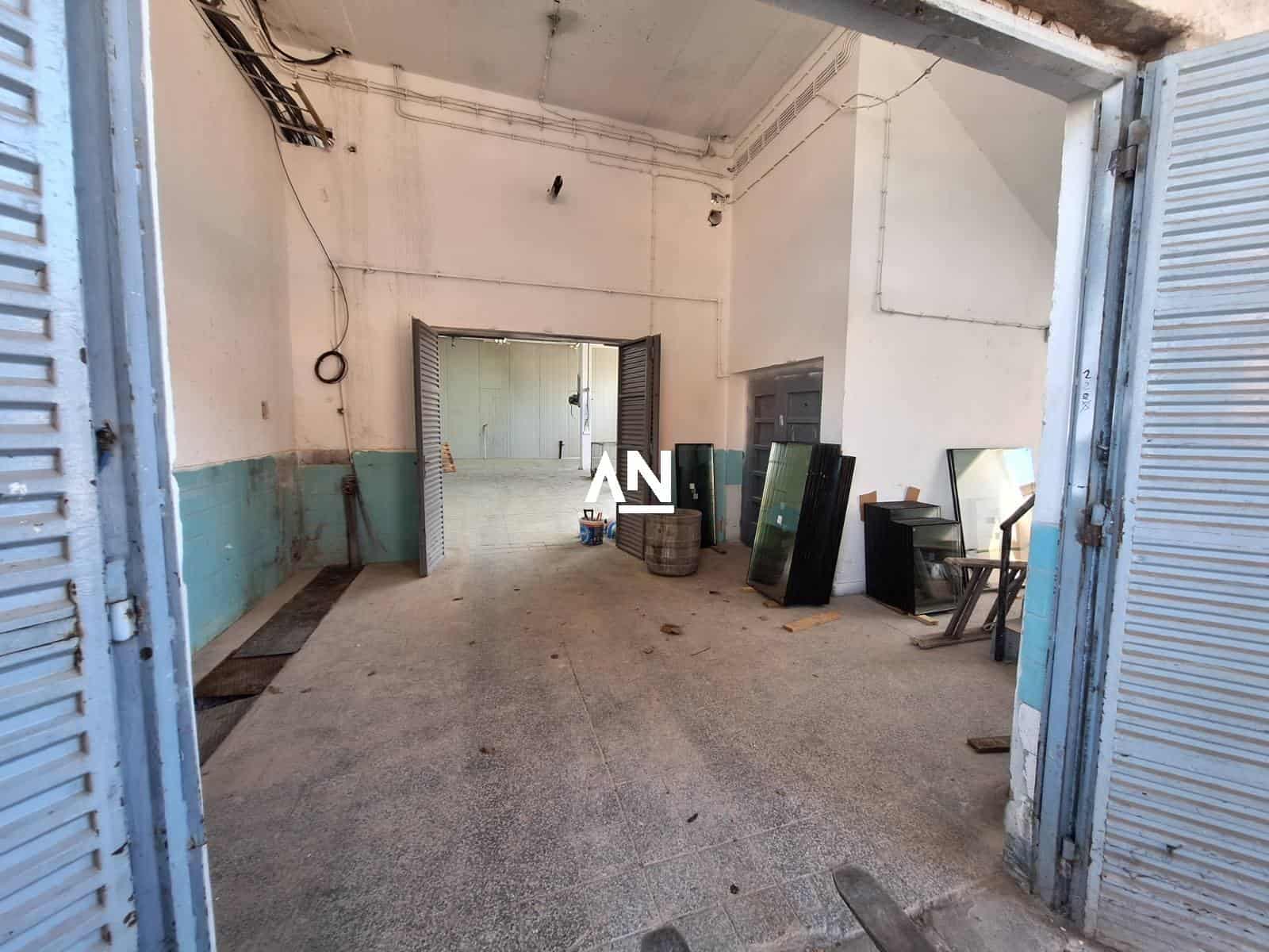 IMG-f8f34dff2be567fc3353b5709837ec33-V