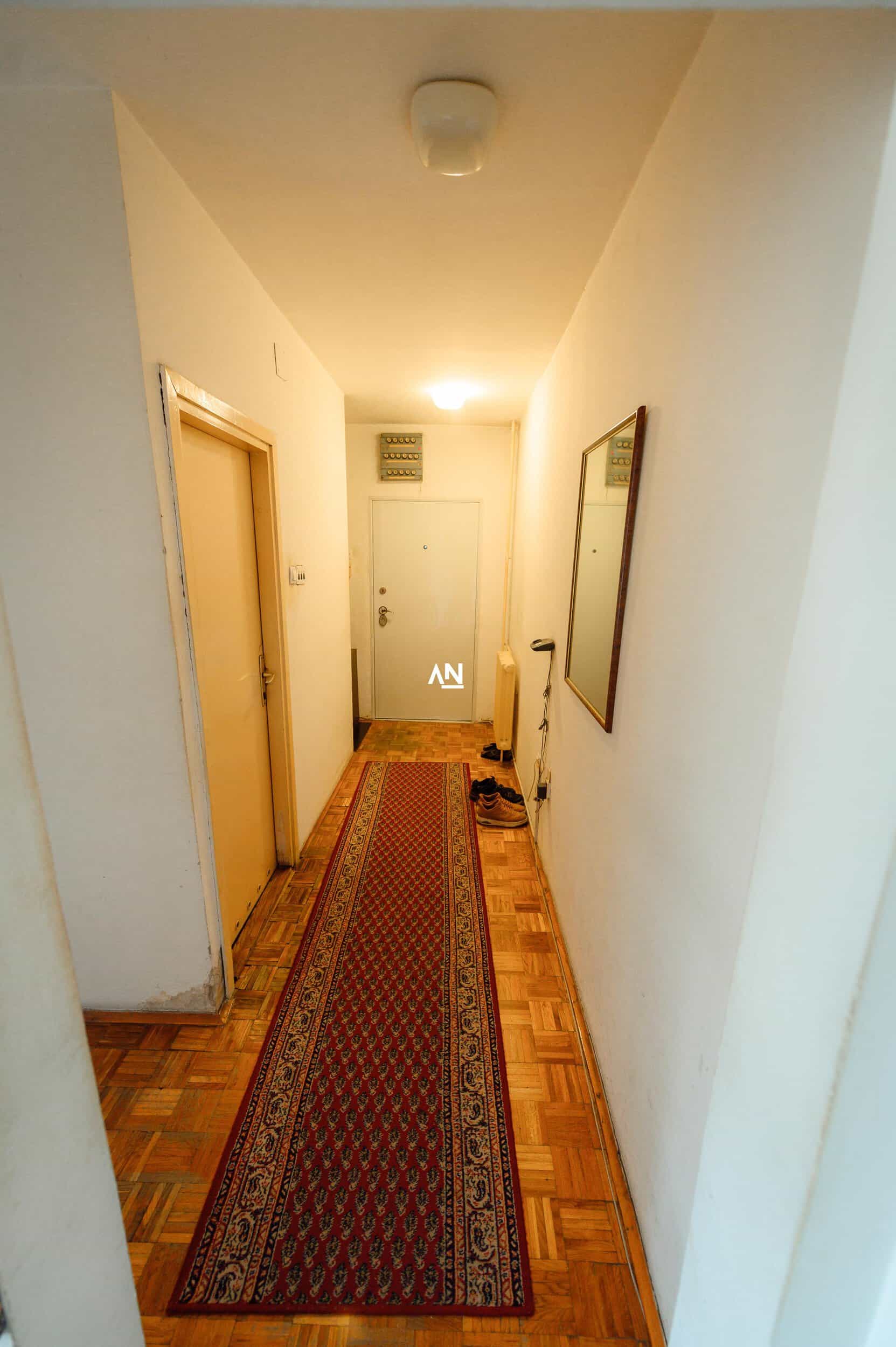 NEC_3888 (1)